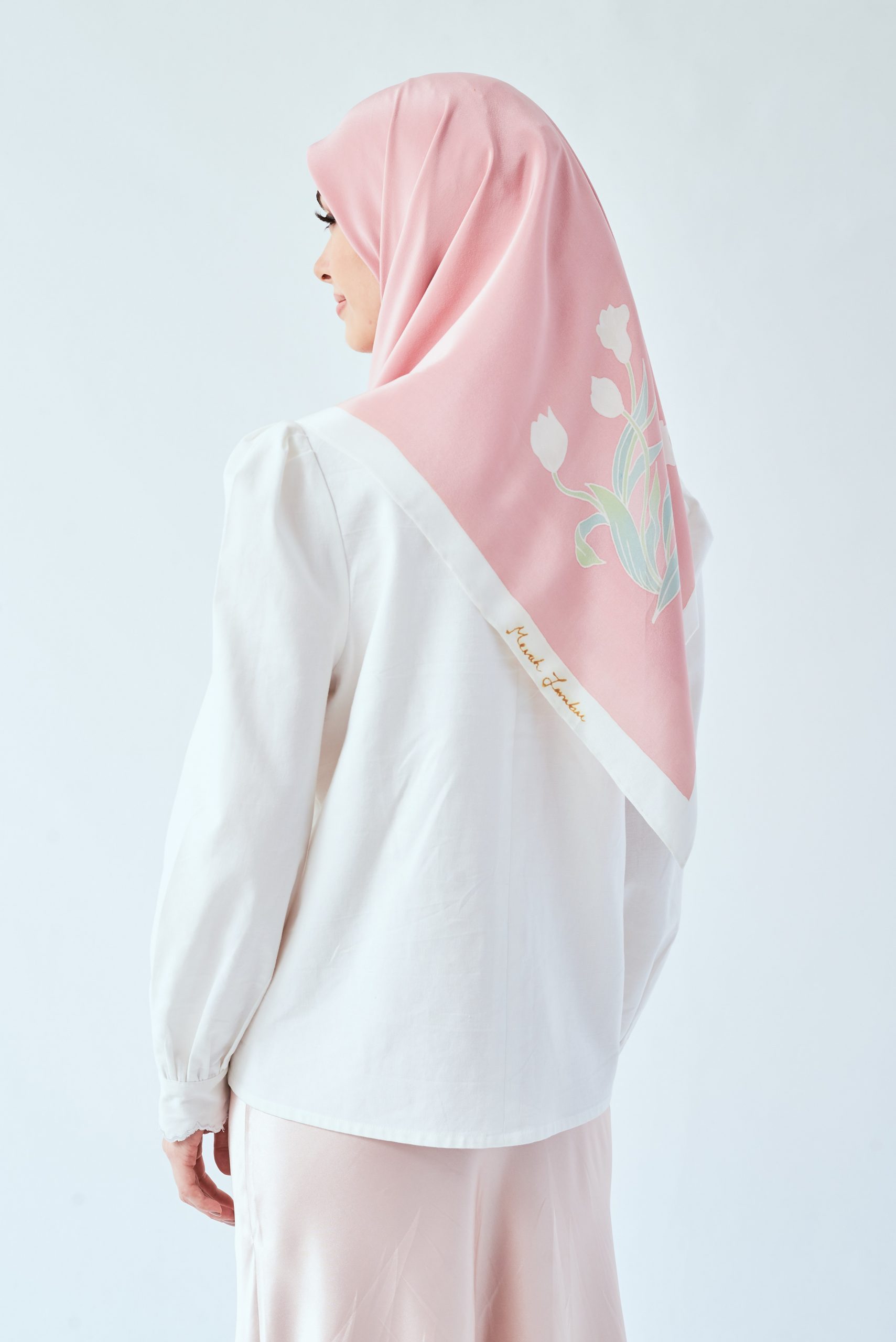 Tulip in Peach Pink - Image 3