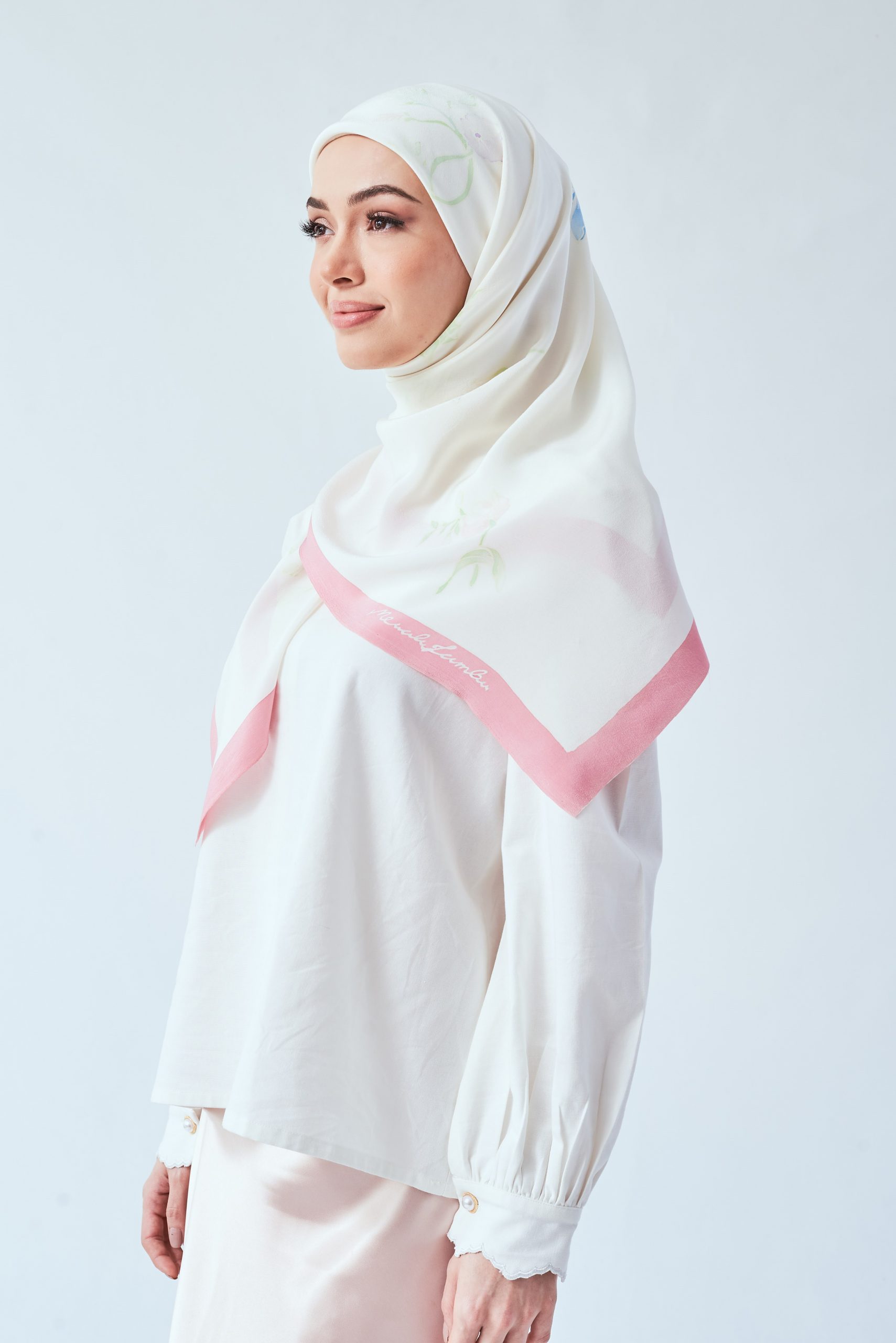 Wildflower in Peach Pink - Image 2