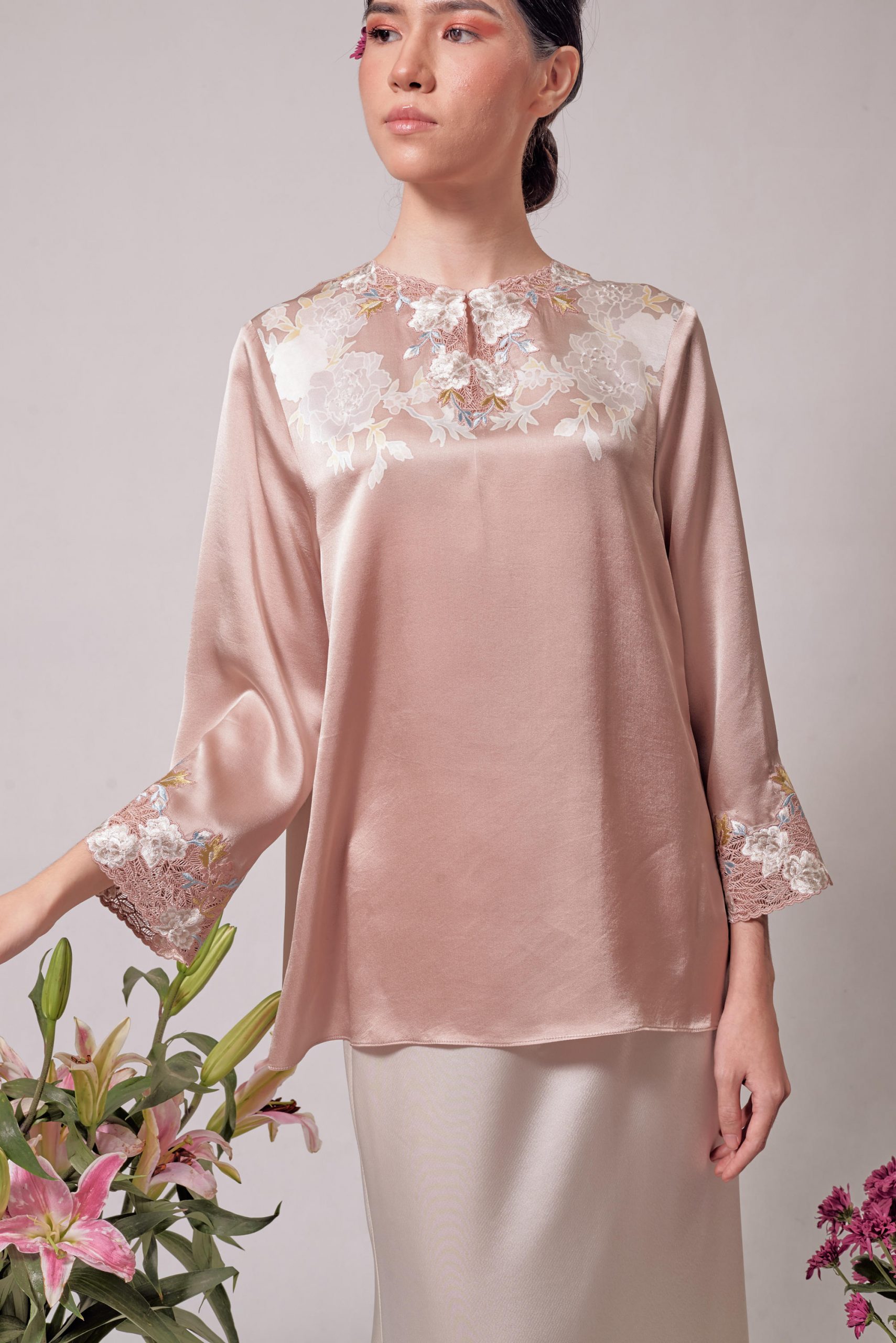 BATIK CARNATION BROWN - Image 3
