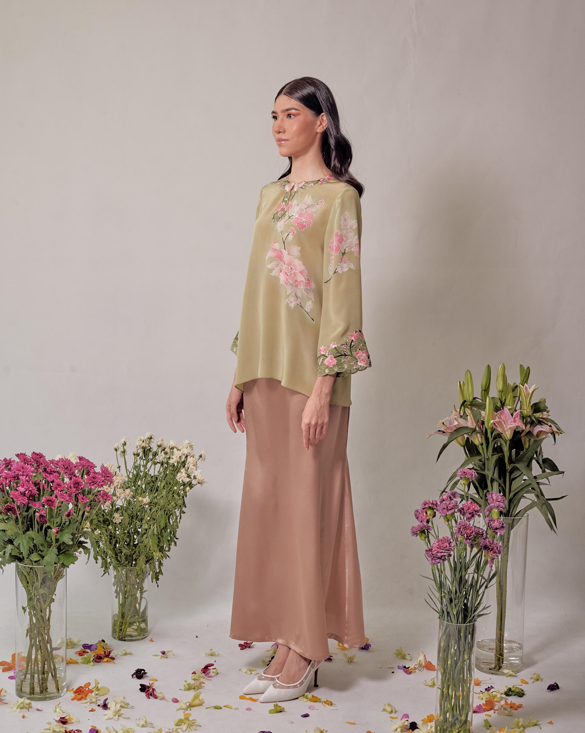 BATIK MAGNOLIA OLIVE - Image 2